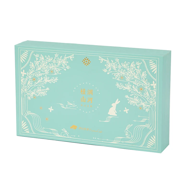 Confezione regalo in cartone con coperchio